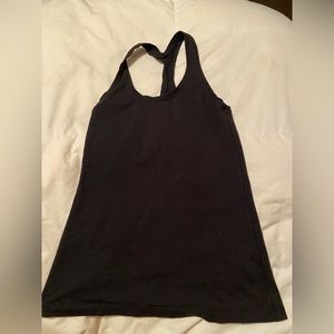 Black lulu tank